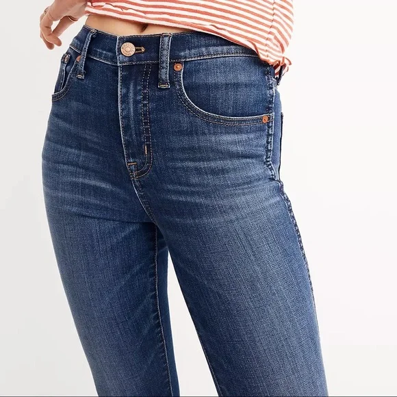 Madewell 10" High-Rise Skinny Jeans in Danny Wash: TENCEL™ Denim Edition Size 26 - Picture 4 of 11